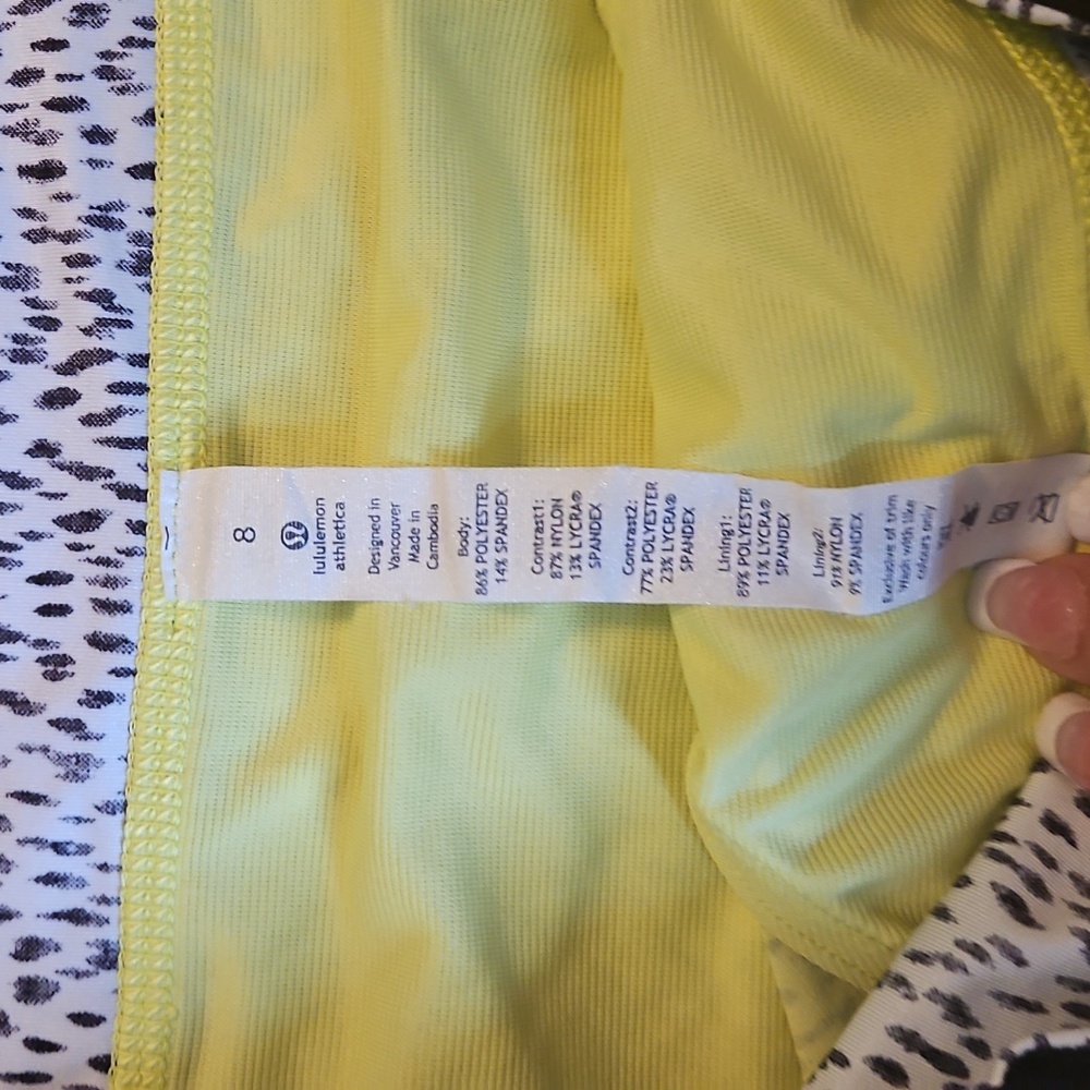 Lululemon womens  yellow/ black gem shorts size 8 - Picture 2 of 5